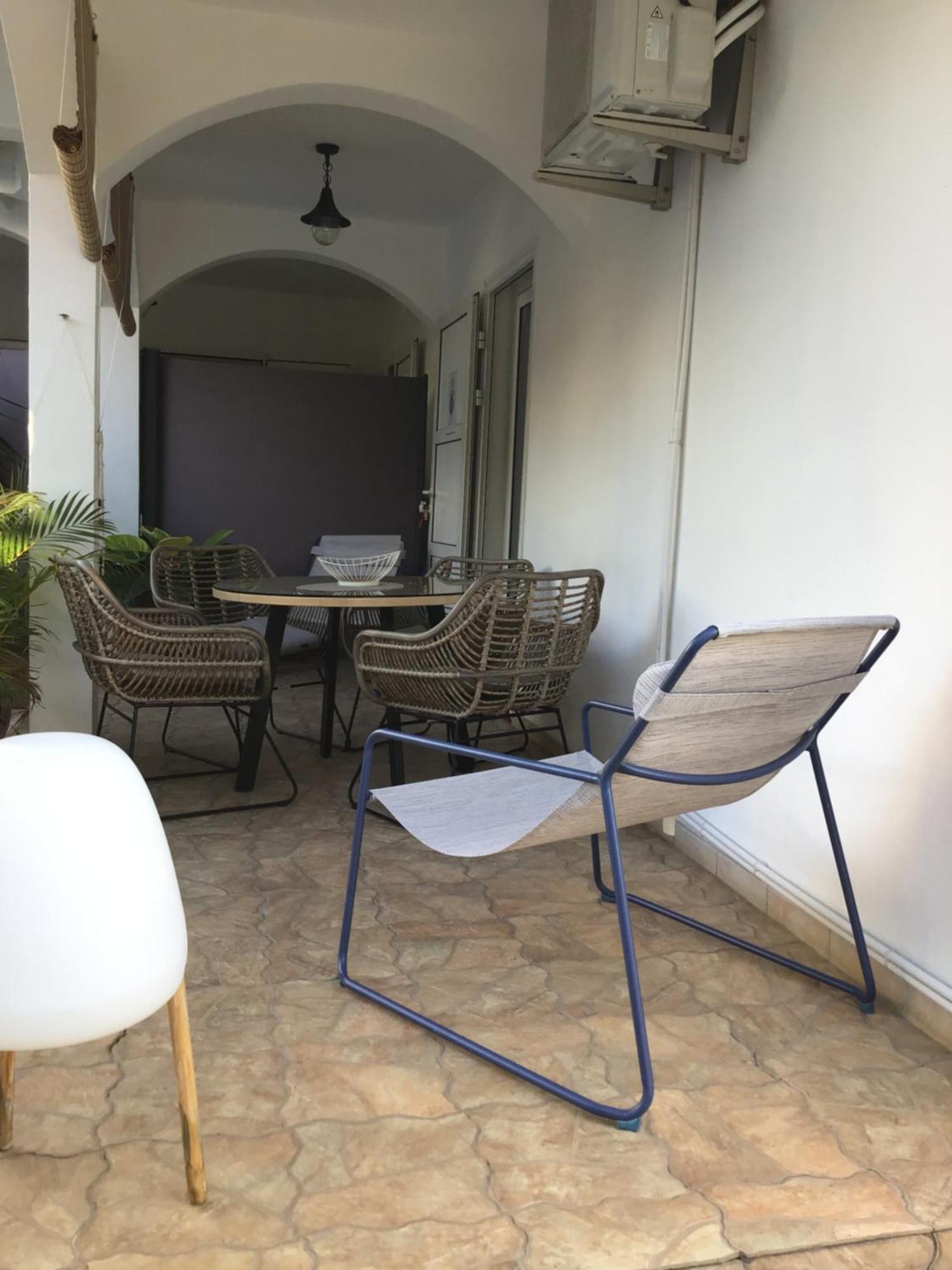 Studio Cosy Avec Piscine Dans Une Villa Saint-Denis Esterno foto